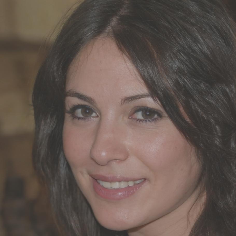Portrait de Léonie Dumont, formatrice en gestion budgétaire